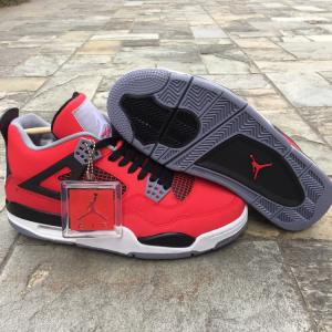 Nike Air Jordan 4 Vermelho ´´Red Bull´´